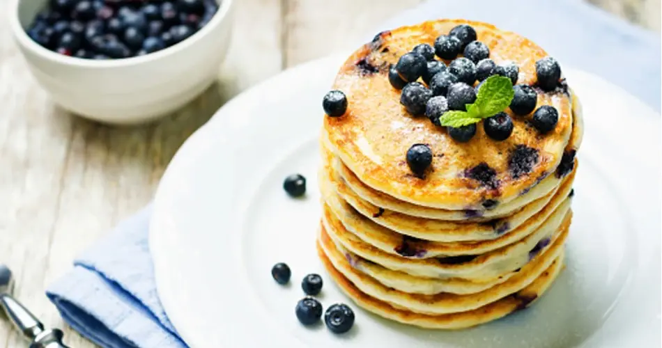 Oatmeal Pancakes With Blueberries