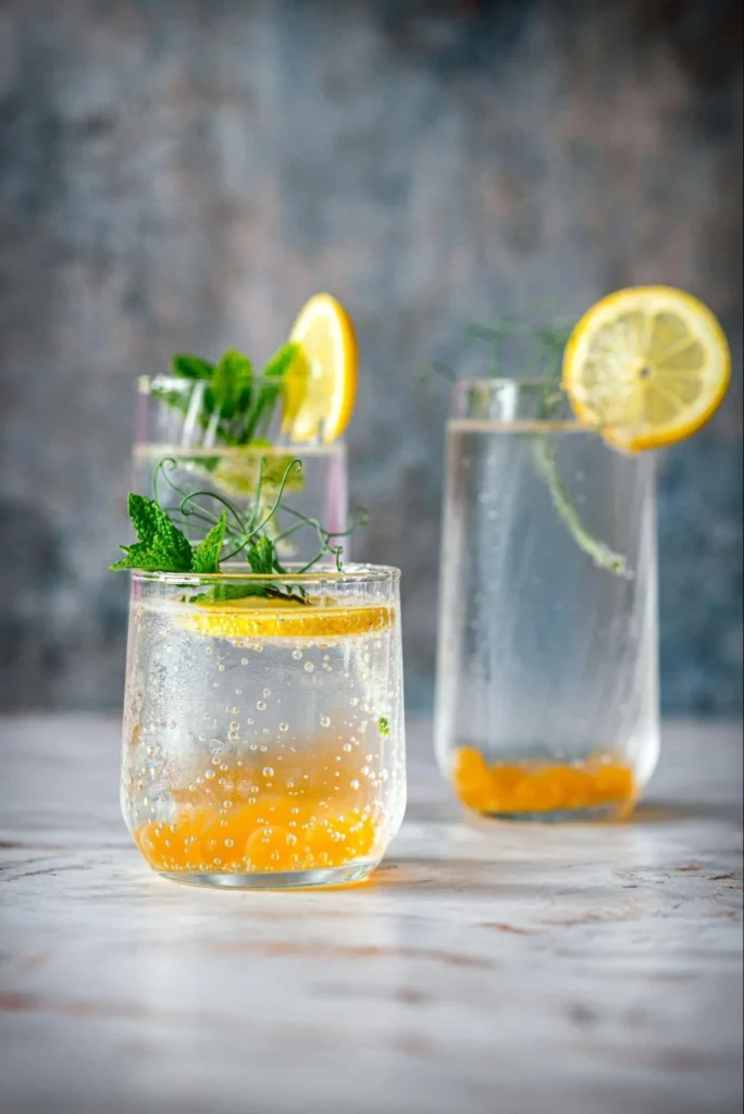 Image5 11Zon 31 A Group Of Glasses With Water And Lemons